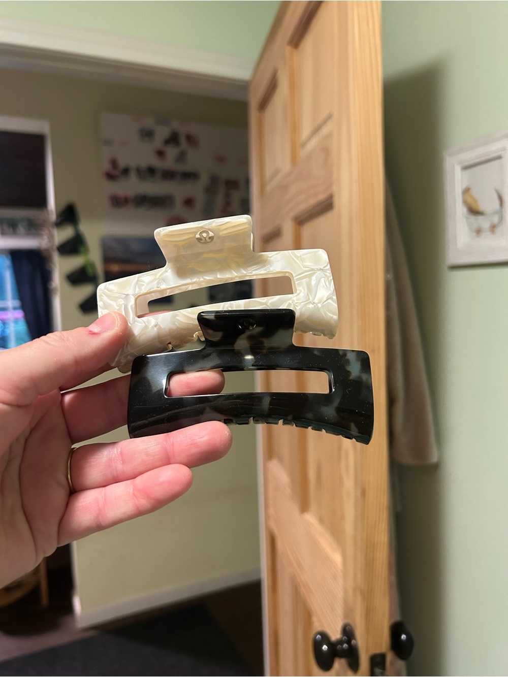 Two Lululemon hair claws